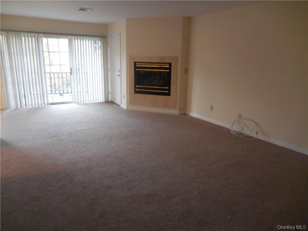 Empty room, Fireplace, Interior