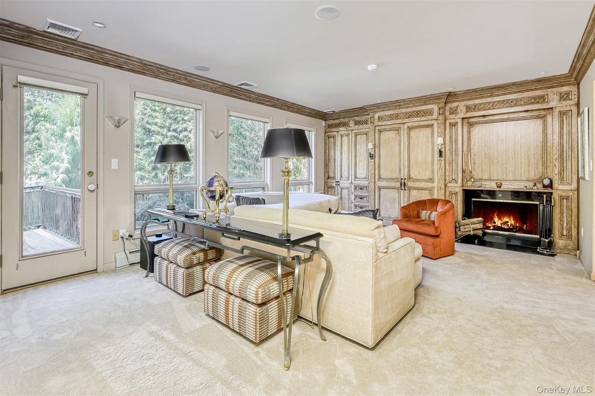 Fireplace, Interior, Living room, Recessed Lighting