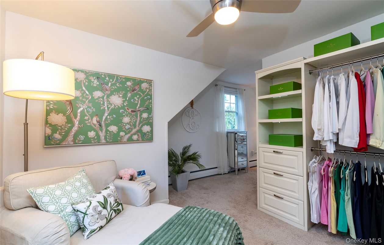 Bedroom, Interior, Walk-in Closets
