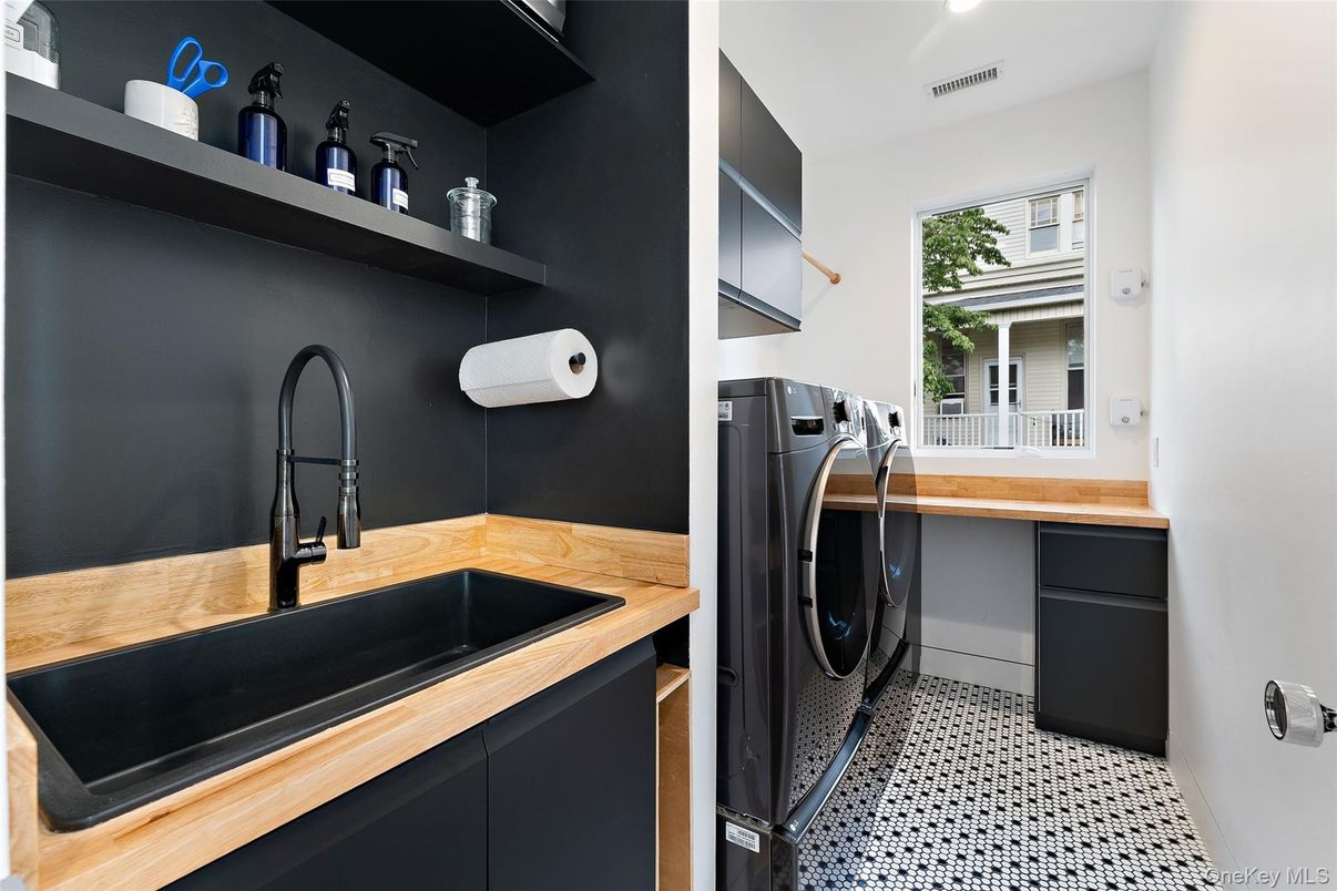 Interior, Recessed Lighting, Washer