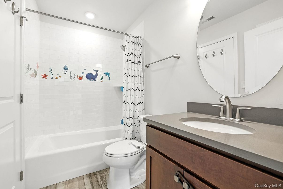 Bathroom, Interior, Recessed Lighting, Wood Texture Flooring