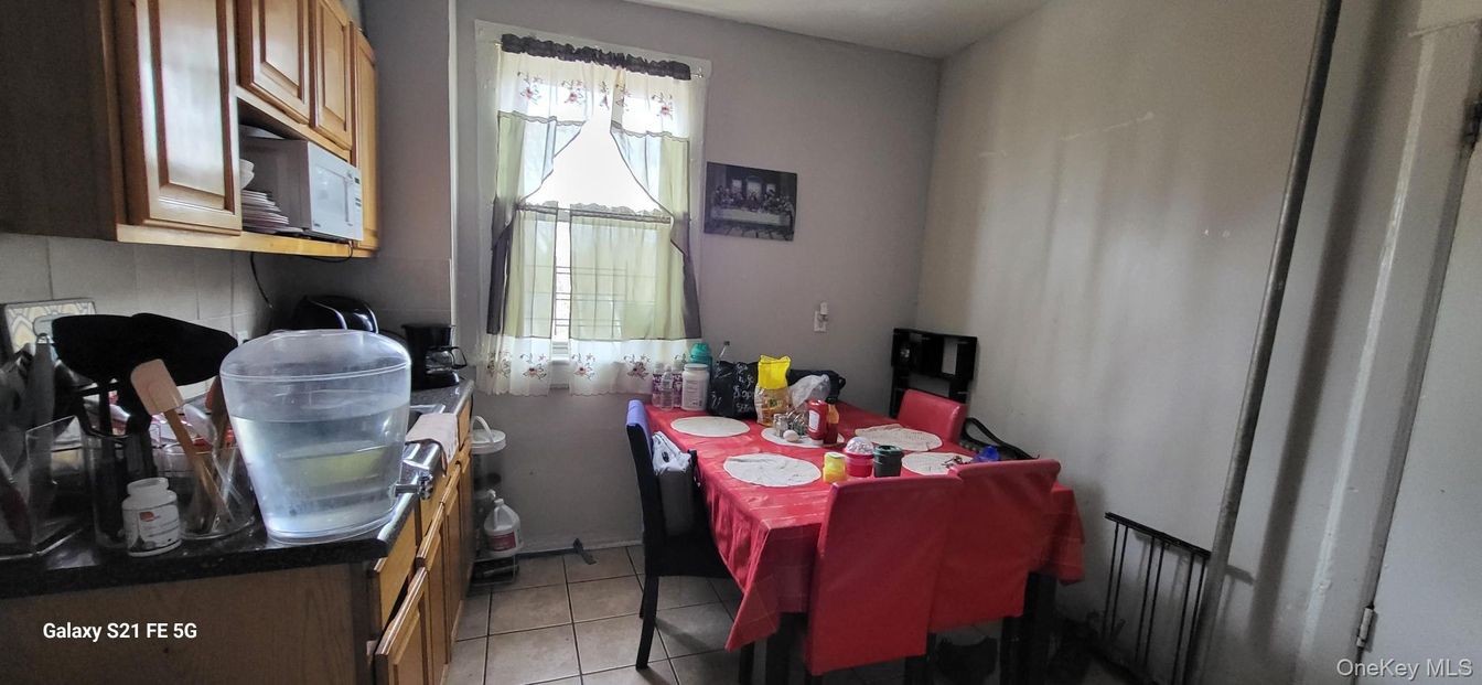 Dining room, Interior