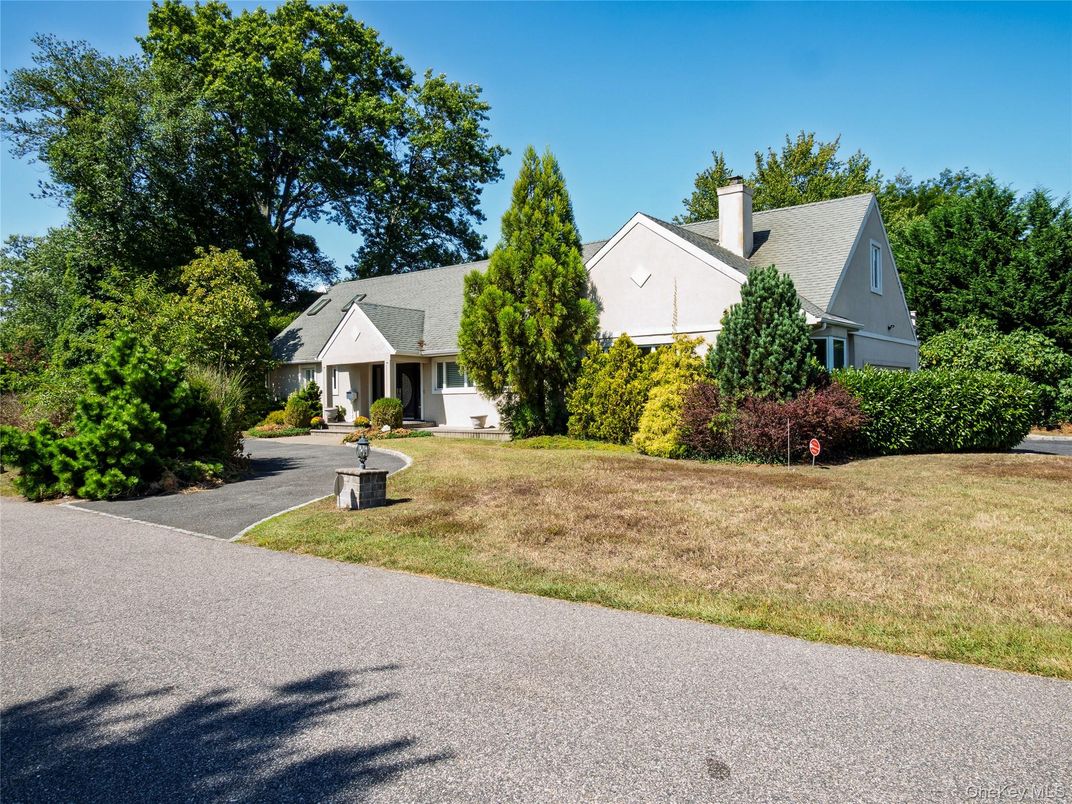 Backyard, Exterior, Facade, Tudor Revival