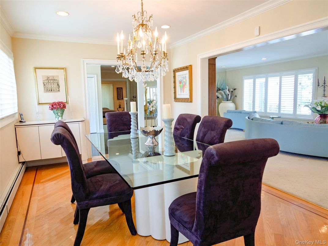 Chandelier, Dining room, Interior, Living room, Recessed Lighting, Wood Texture Flooring