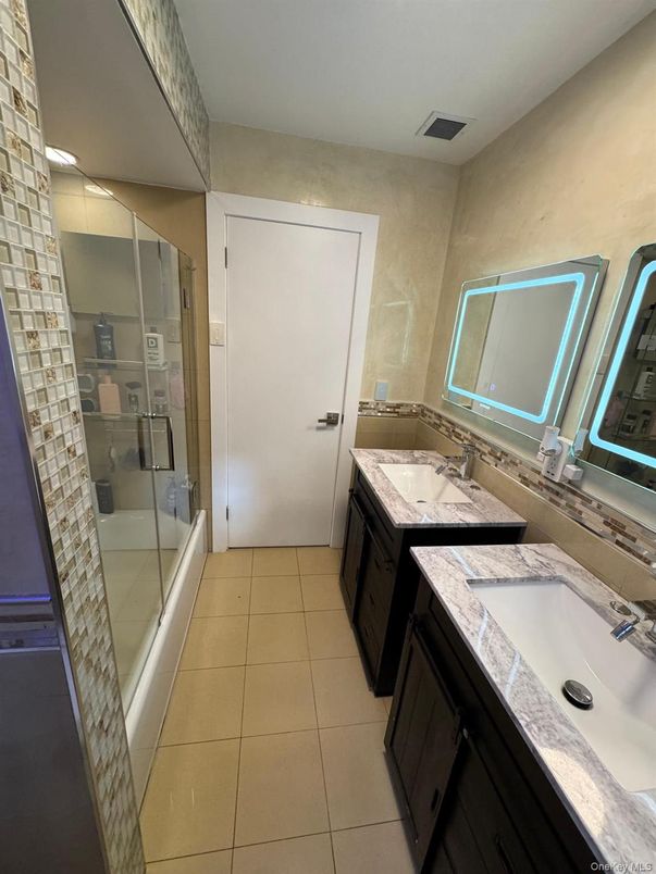 Bathroom, Dual Sink Vanities, Glass Shower, Interior