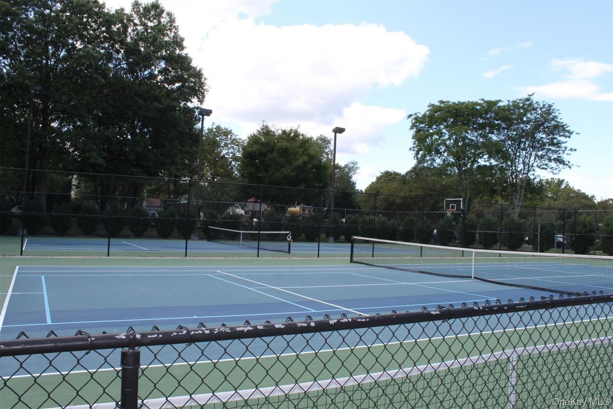 Exterior, Tennis Courts
