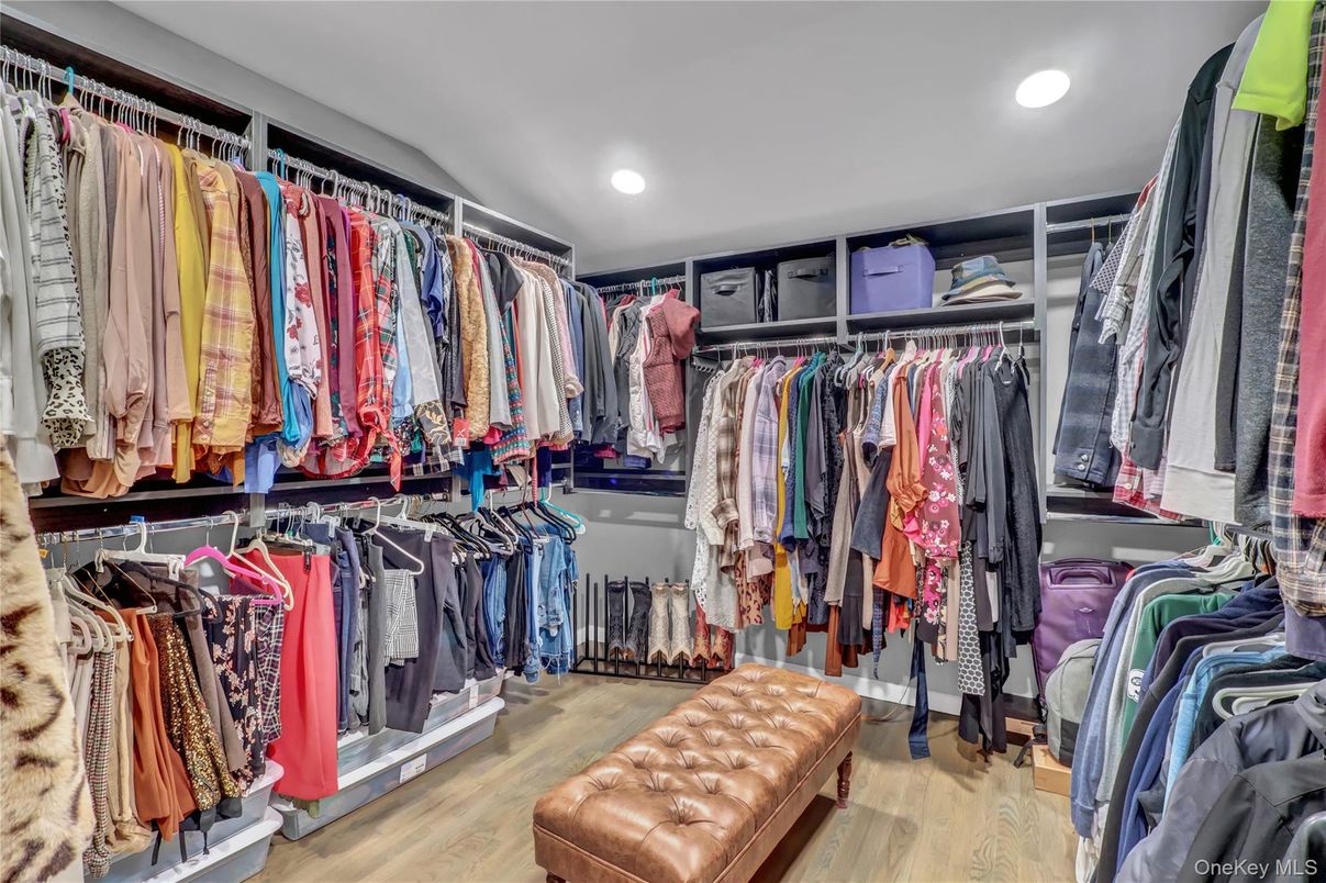 Interior, Recessed Lighting, Walk-in Closets, Wood Texture Flooring