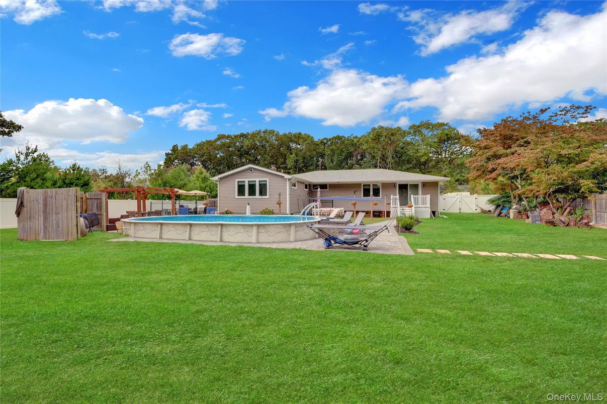 Backyard, Exterior, Pool