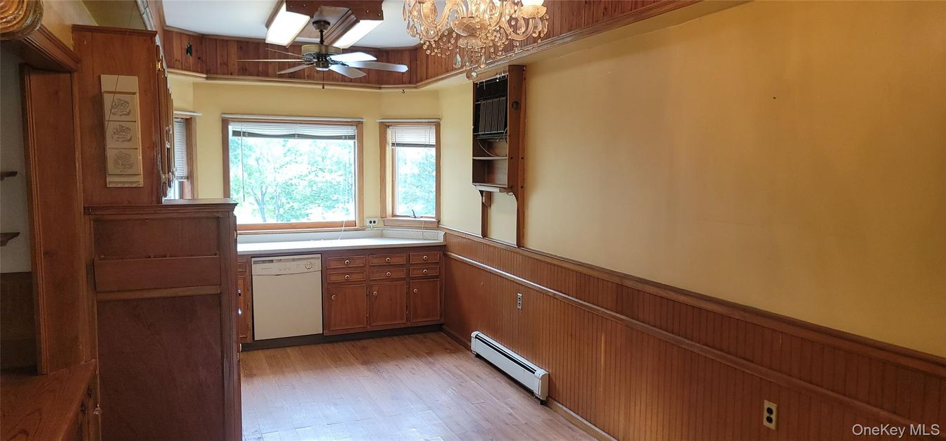 Chandelier, Interior, Wood Texture Flooring