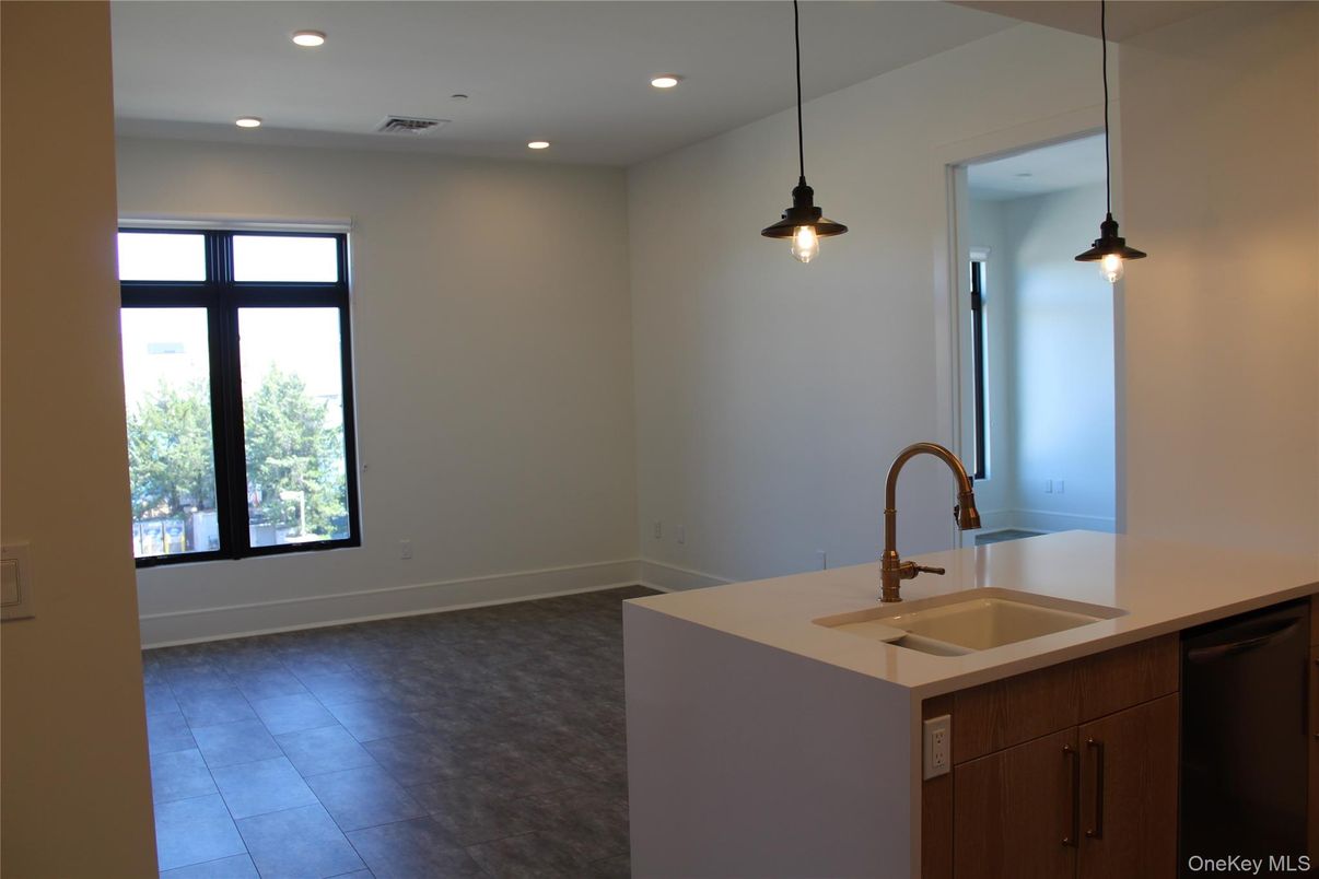 Empty room, Interior, Kitchen, Pendant Lights, Recessed Lighting