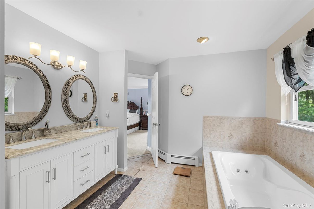 Bathroom, Bedroom, Dual Sink Vanities, Interior, Recessed Lighting