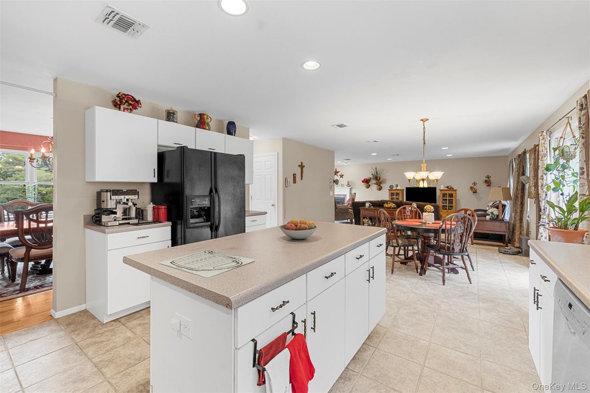 Chandelier, Dining room, Interior, Kitchen, Pendant Lights, Recessed Lighting