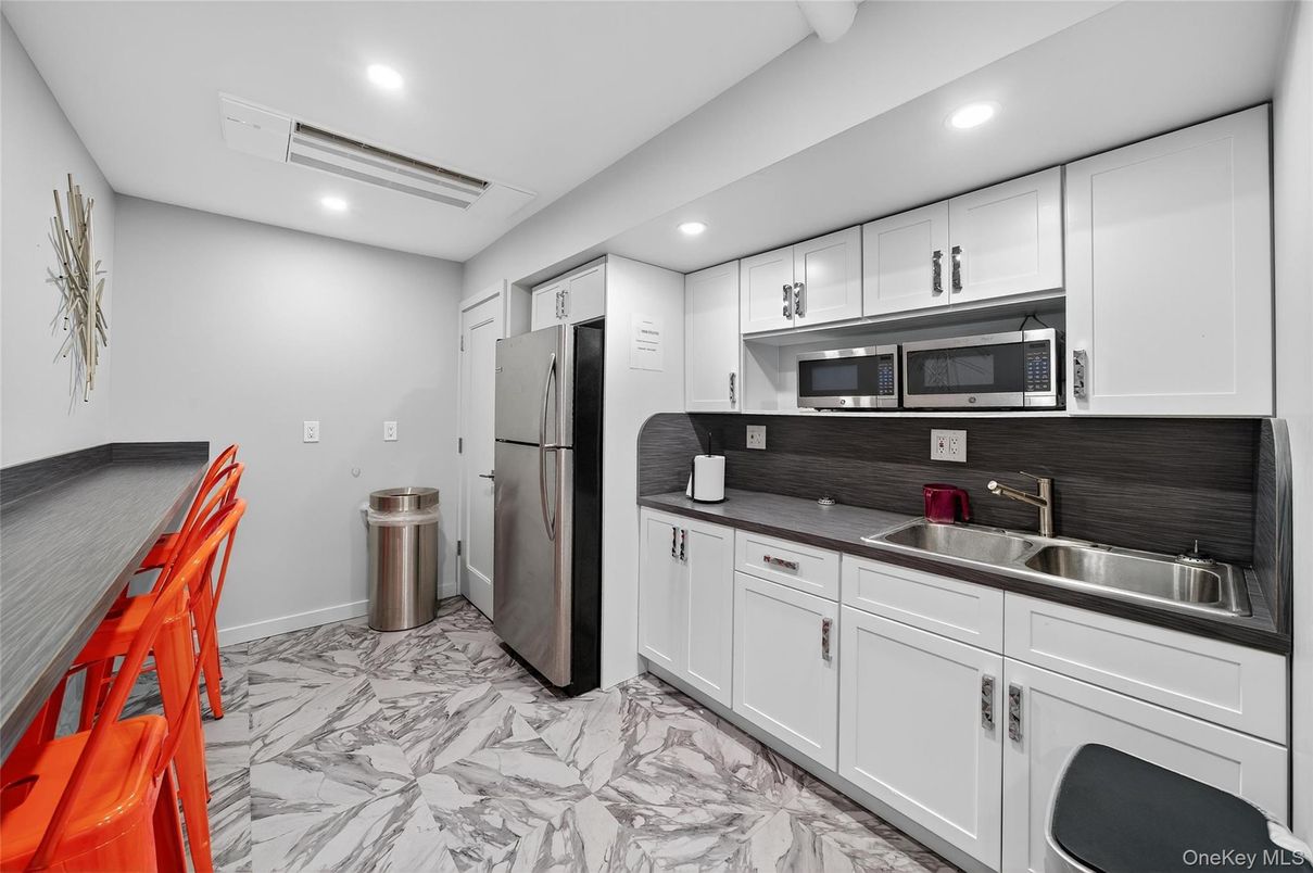 Interior, Kitchen, Marble, Recessed Lighting