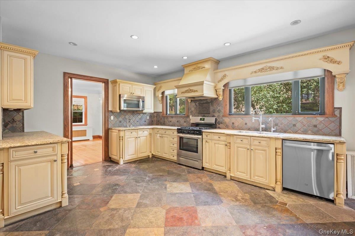 Interior, Kitchen, Recessed Lighting, Stainless Steel Appliances