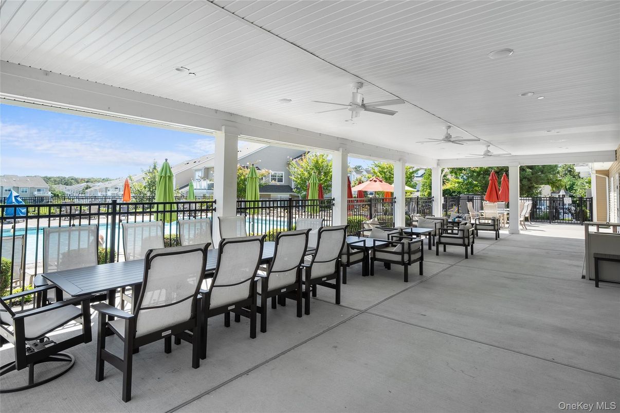 Exterior, Recessed Lighting