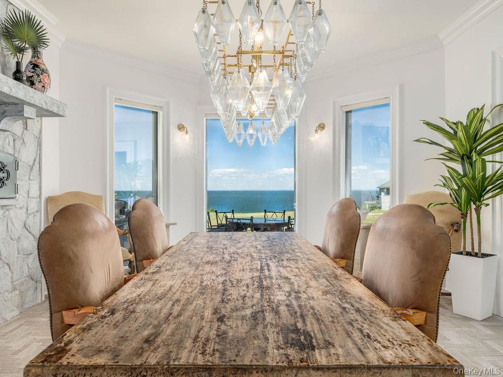 Chandelier, Dining room, Interior, Water, Wood Texture Flooring