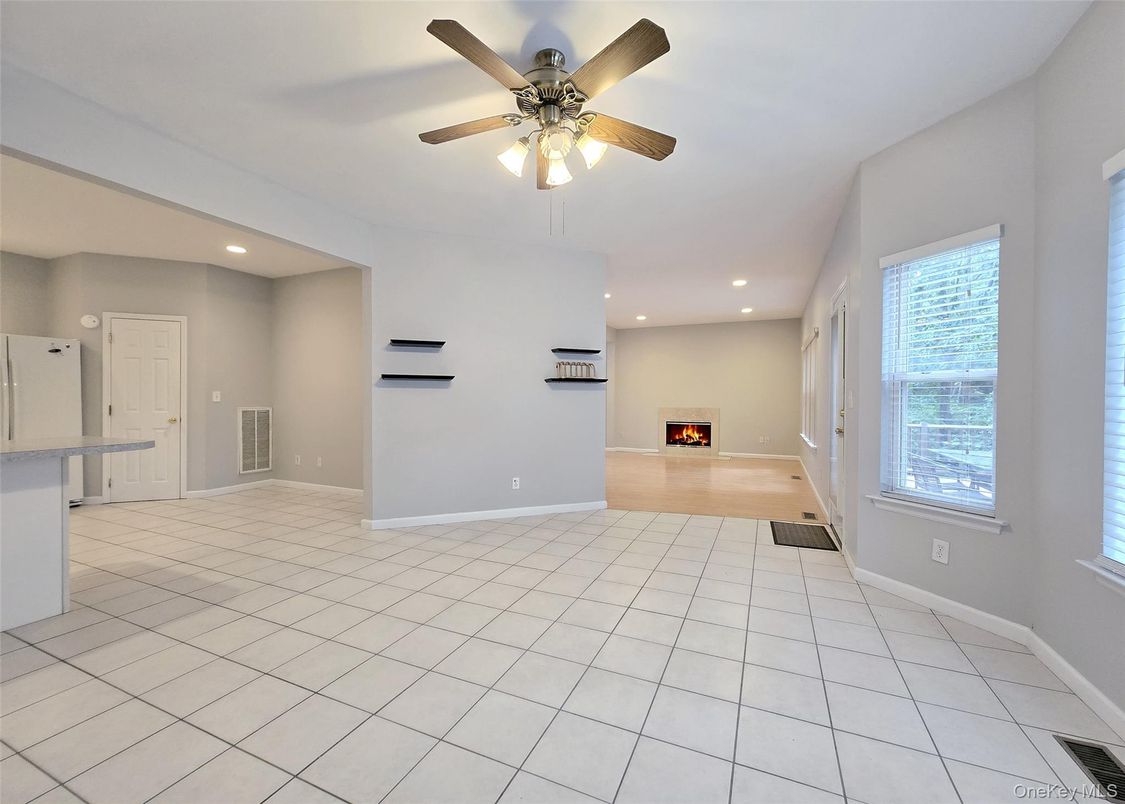 Empty room, Fireplace, Interior, Recessed Lighting
