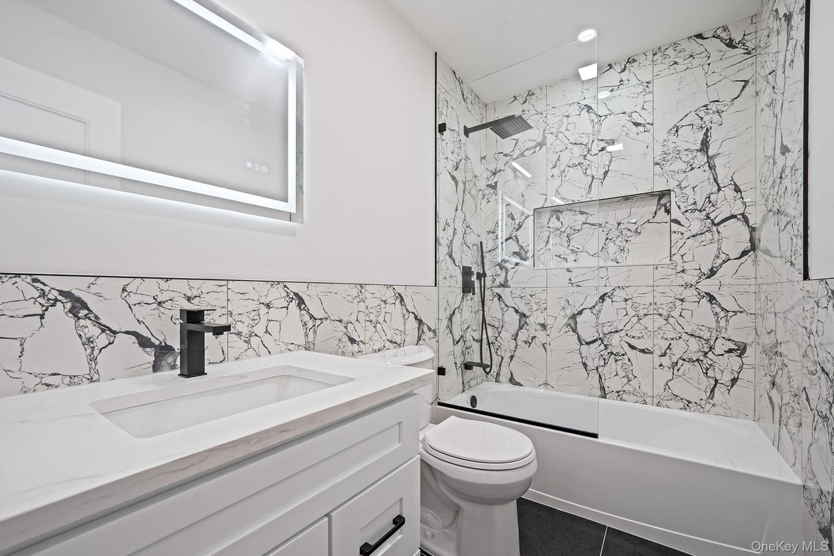 Bathroom, Interior, Marble Walls, Recessed Lighting