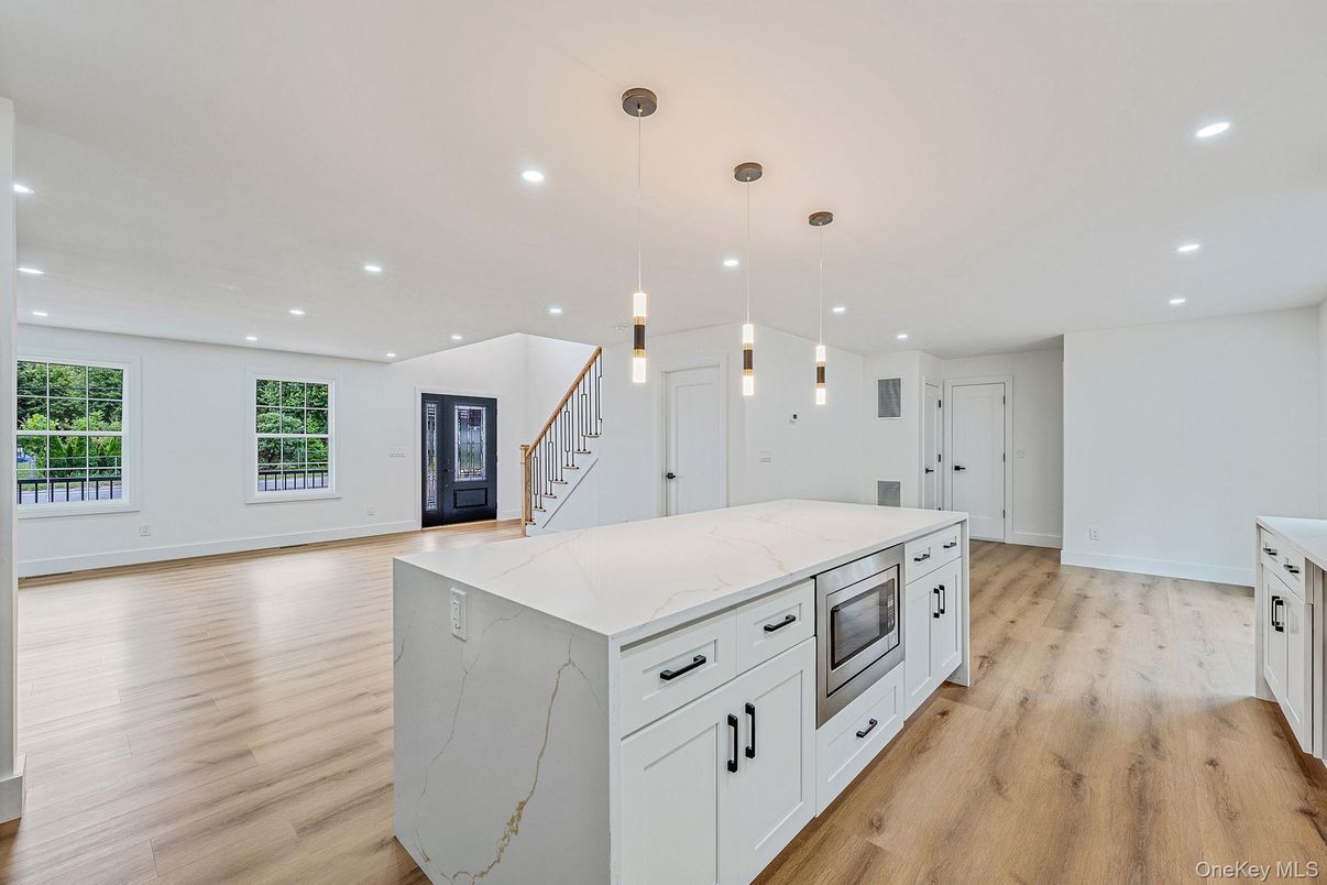 Interior, Kitchen, Pendant Lights, Recessed Lighting, Wood Texture Flooring