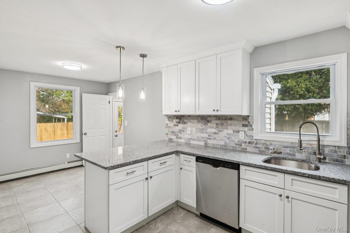 Interior, Kitchen, Pendant Lights