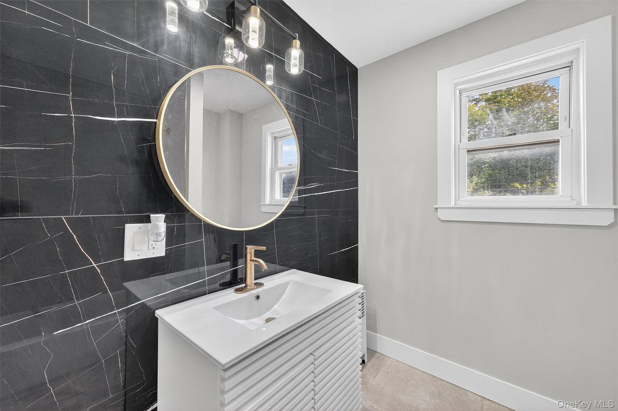Bathroom, Interior, Marble Walls