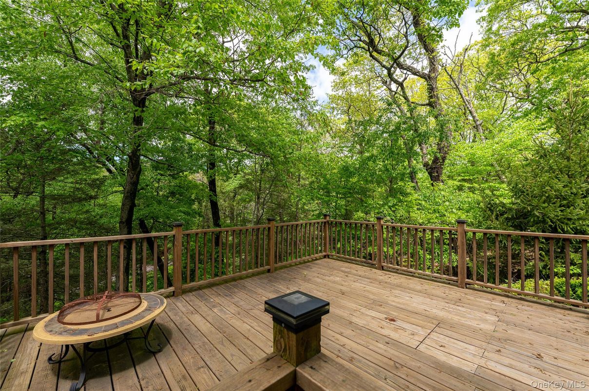 Exterior, Wood Texture Flooring
