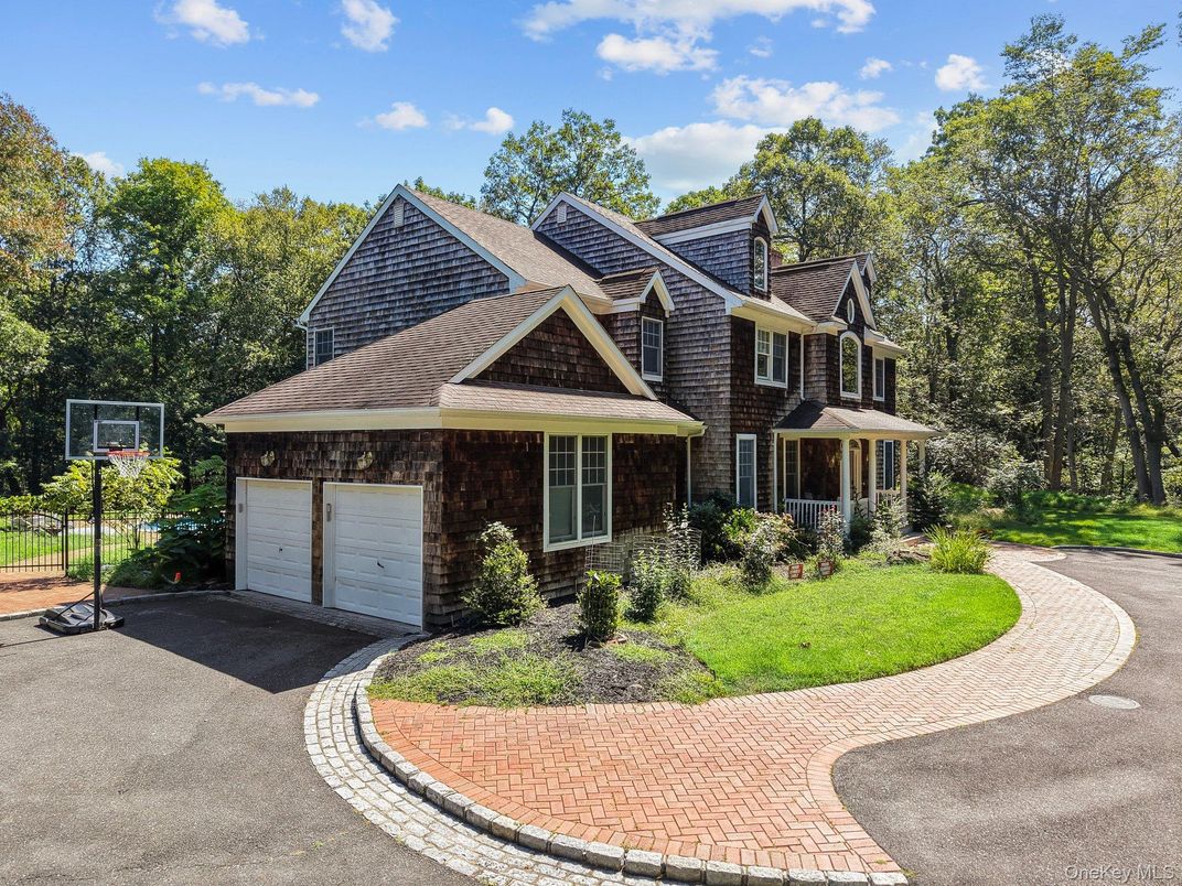 Attached, Exterior, Facade, Brick Facade, Brick Traditional