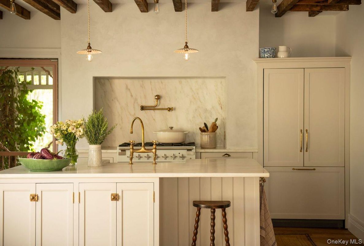 Interior, Kitchen, Pendant Lights, Wooden Beams, Wood Texture Flooring