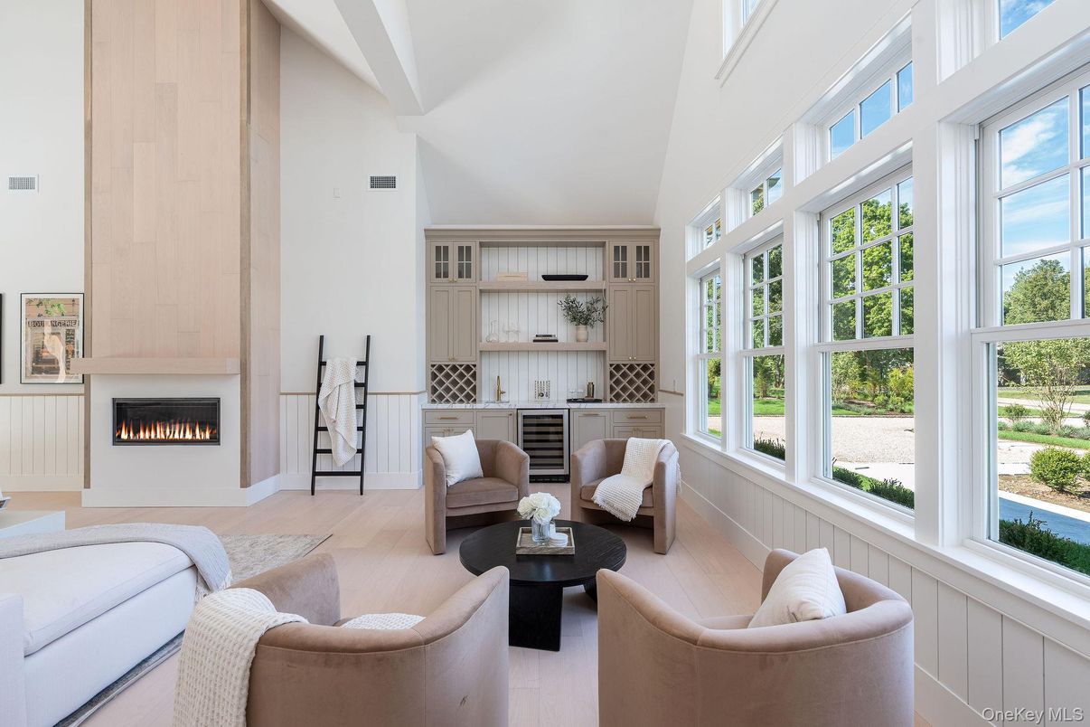 Fireplace, Interior, Living room