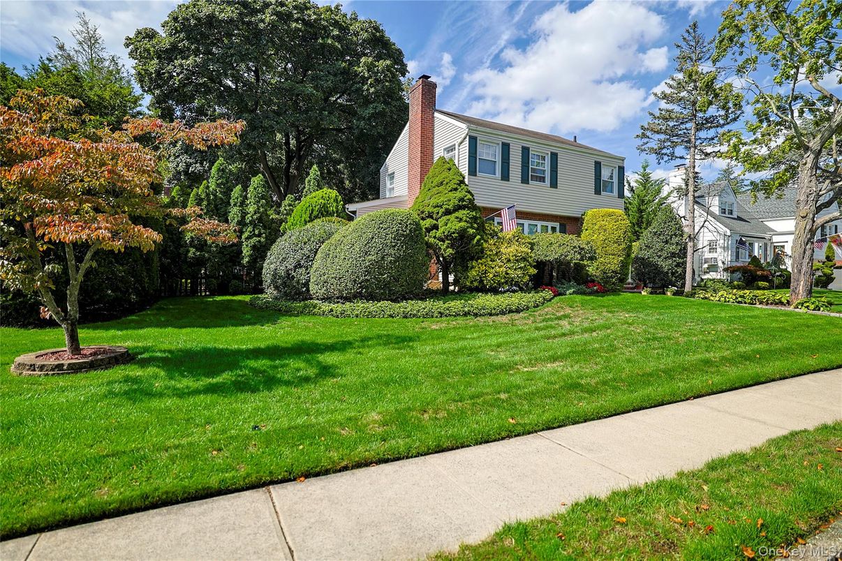 Backyard, Exterior, Facade, Georgian