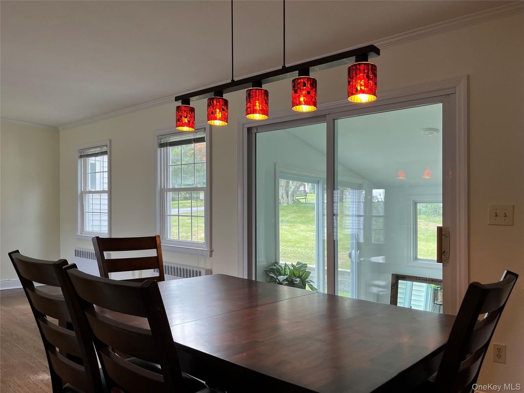 Dining room, Interior, Pendant Lights