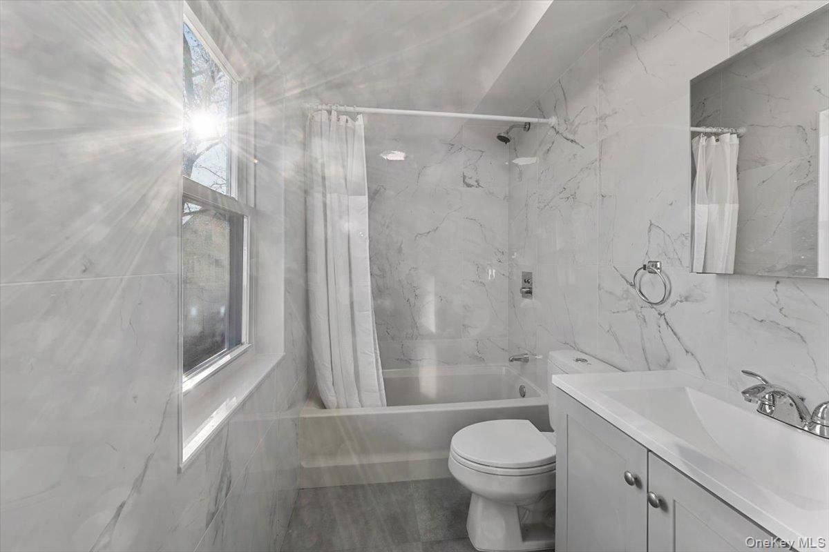 Bathroom, Interior, Marble Walls
