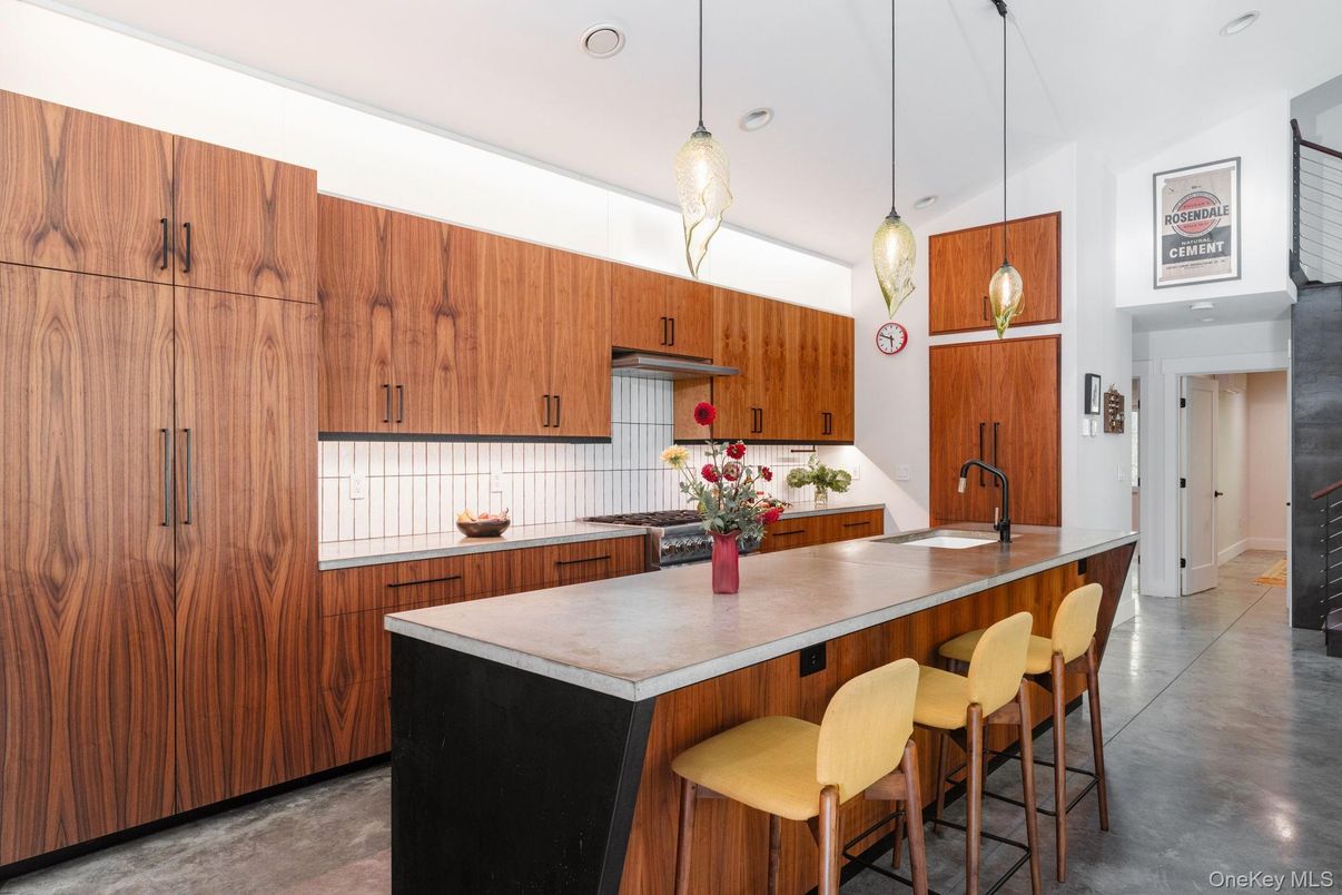 Interior, Kitchen, Pendant Lights, Recessed Lighting