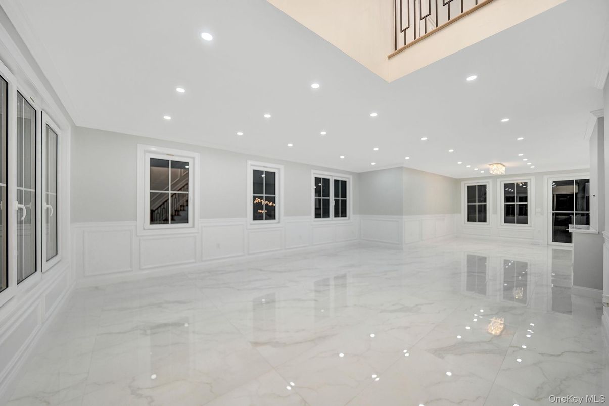 Empty room, Interior, Marble, Recessed Lighting