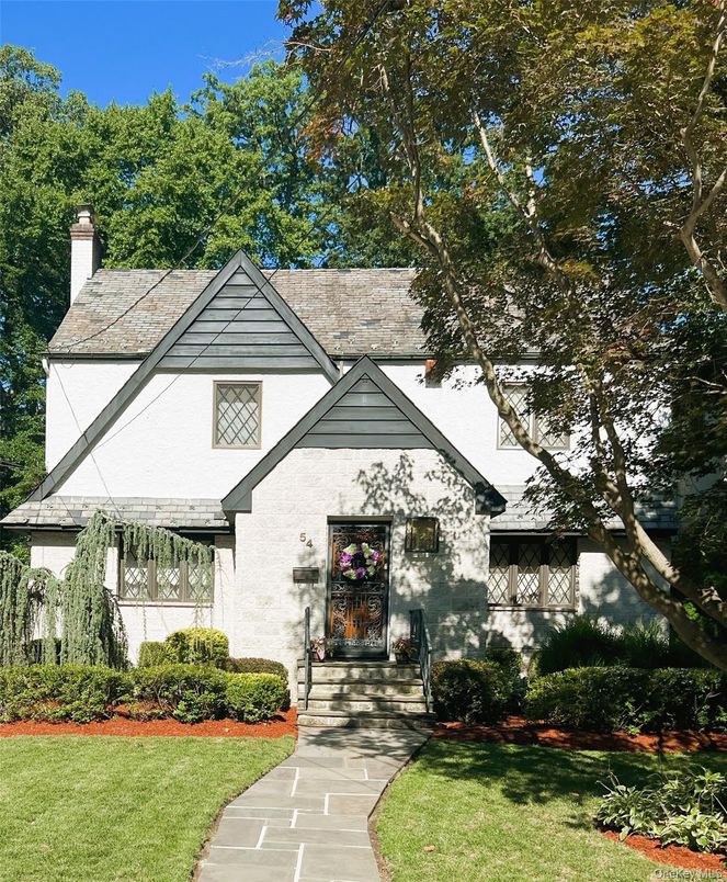Backyard, Exterior, Facade, Tudor Revival