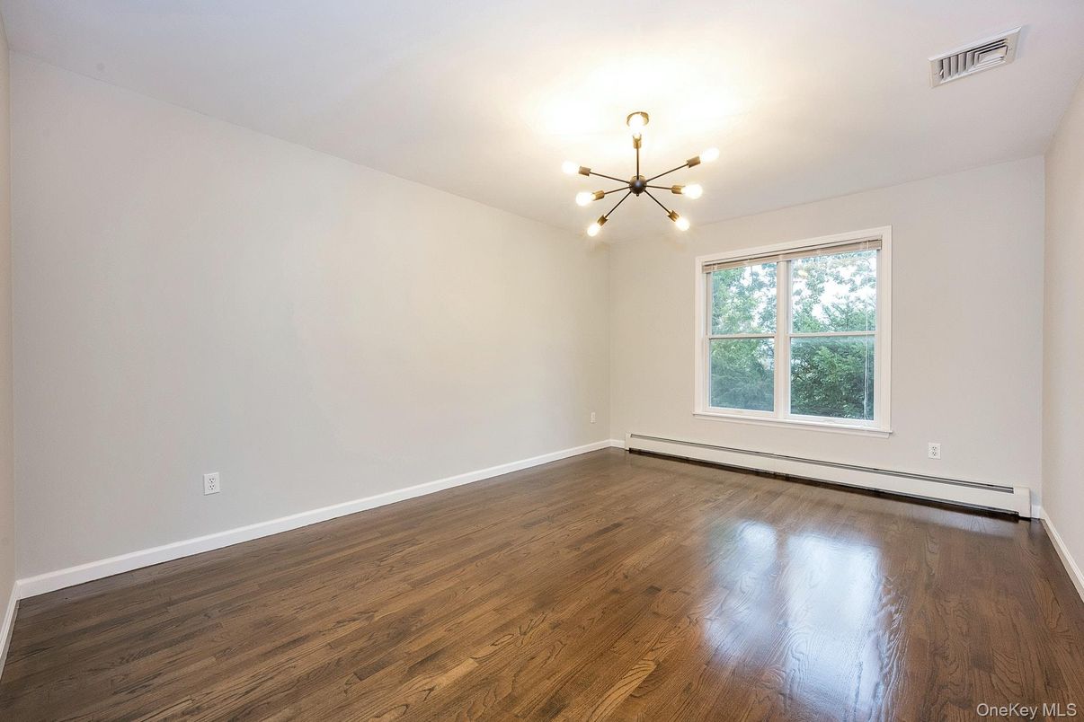 Empty room, Interior, Pendant Lights, Wood Texture Flooring