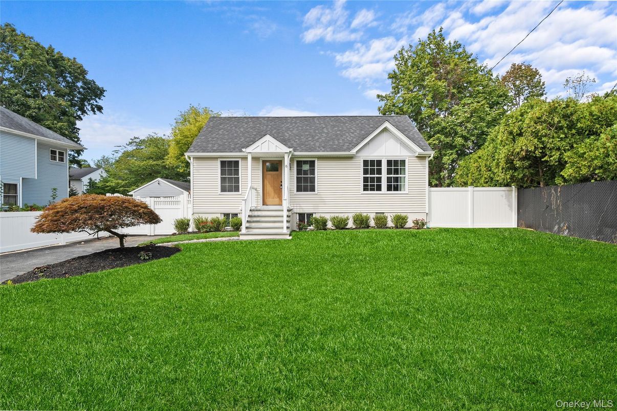 Attached, Backyard, Exterior, Facade, Cape Cod