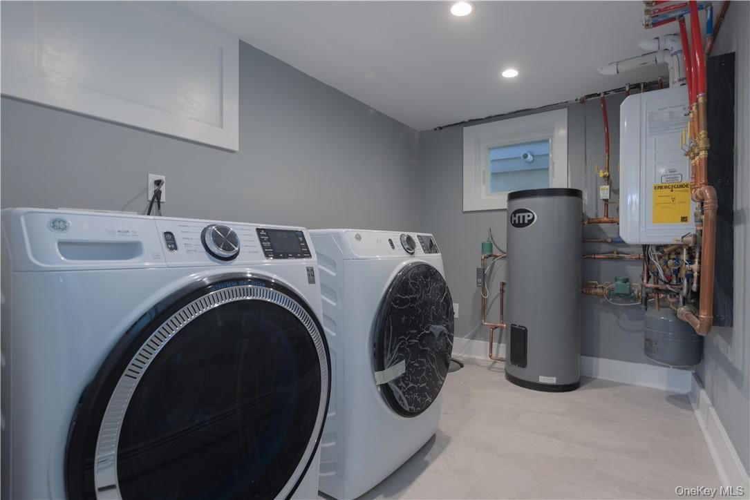 Interior, Recessed Lighting, Washer