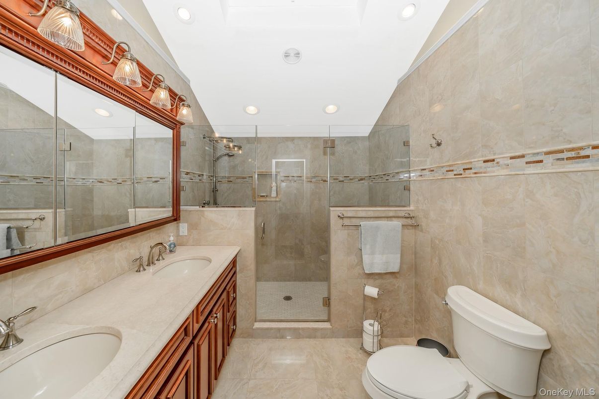 Bathroom, Dual Sink Vanities, Glass Shower, Interior, Recessed Lighting