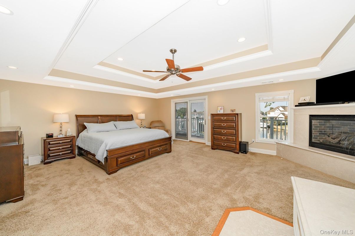 Bedroom, Fireplace, Interior, Recessed Lighting