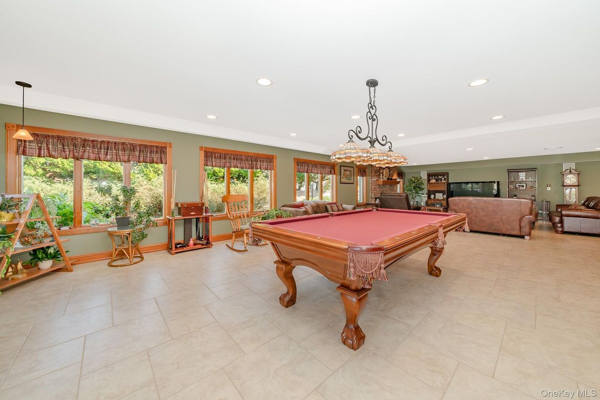 Billiard Table, Chandelier, Game Room, Interior, Pendant Lights, Recessed Lighting
