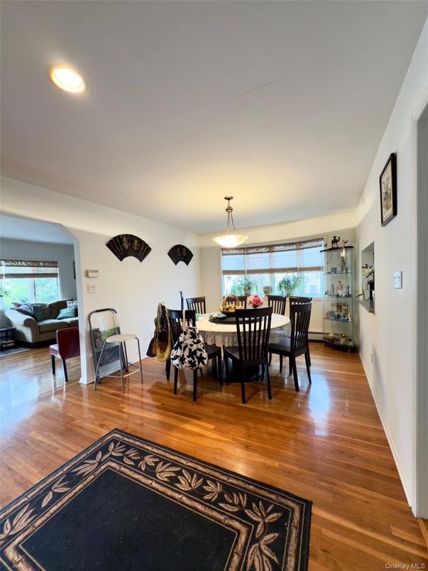 Dining room, Interior, Pendant Lights, Recessed Lighting, Wood Texture Flooring