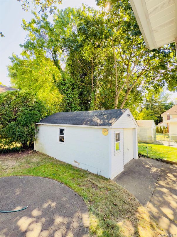 Backyard, Detached Garage, Exterior