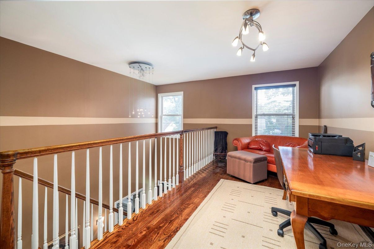 Home Office, Interior, Pendant Lights, Wood Texture Flooring