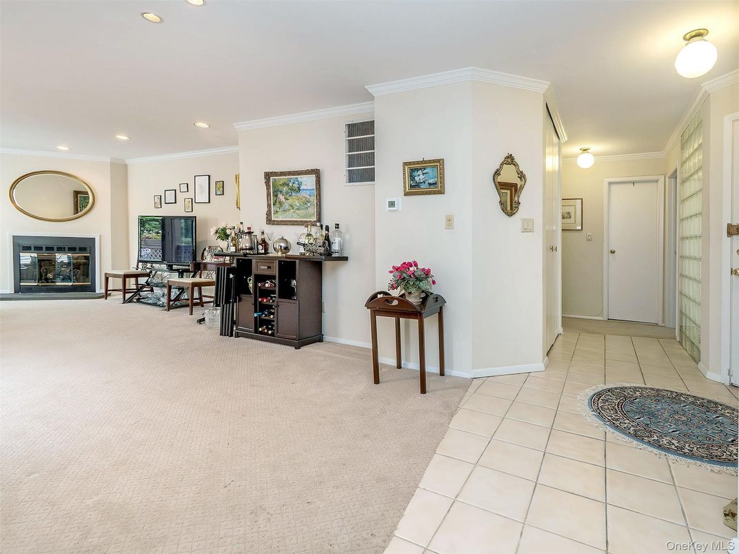 Fireplace, Interior, Recessed Lighting