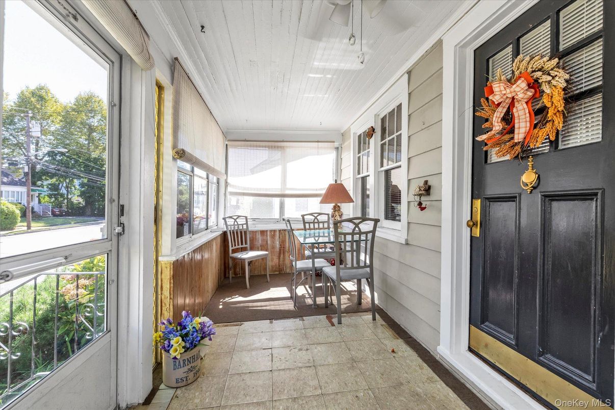 Dining room, Interior, Sun Room