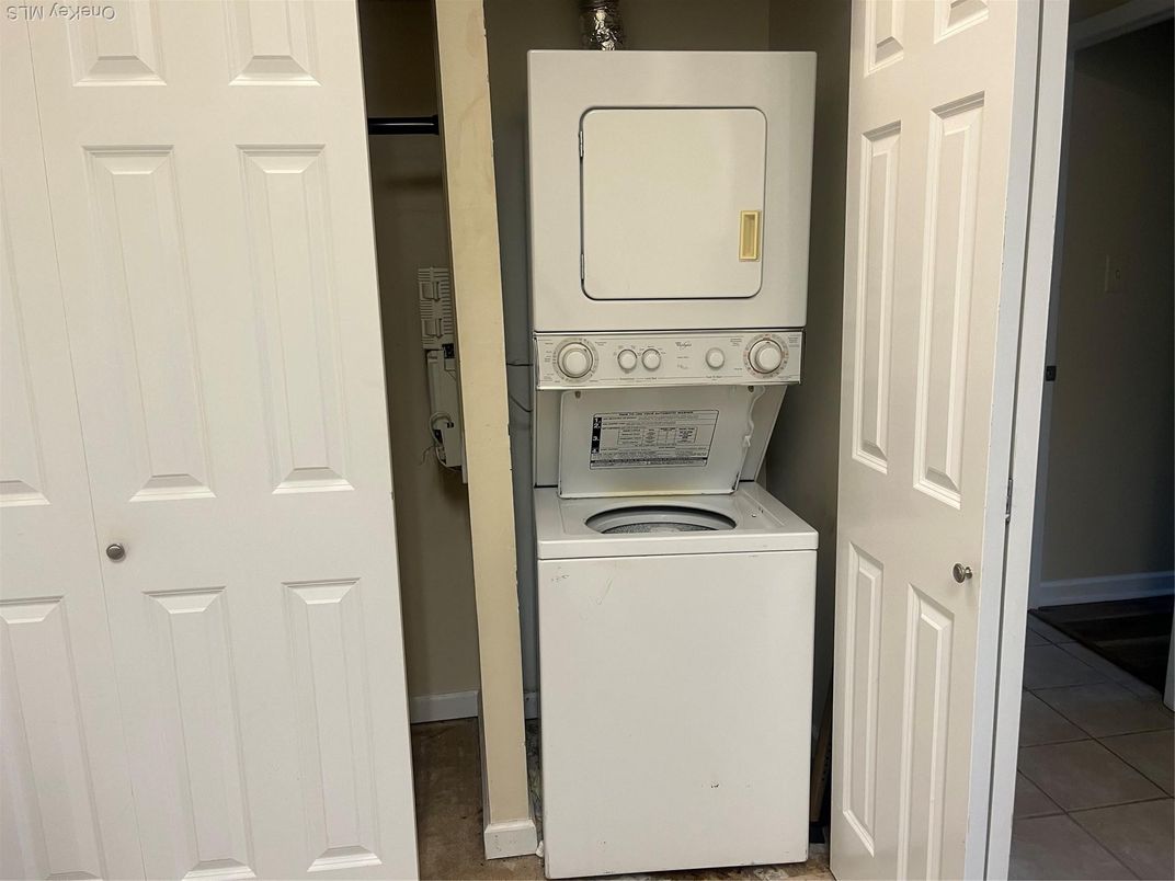 Interior, Utility Closets, Washer