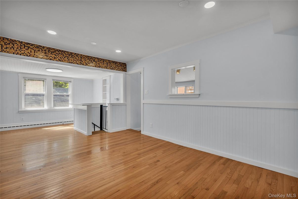 Empty room, Interior, Kitchen, Recessed Lighting, Wood Texture Flooring