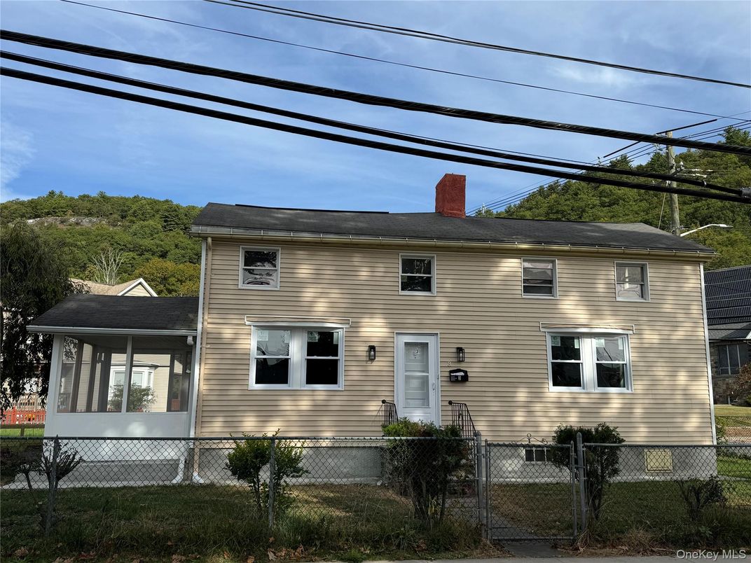 Exterior, Facade, Georgian