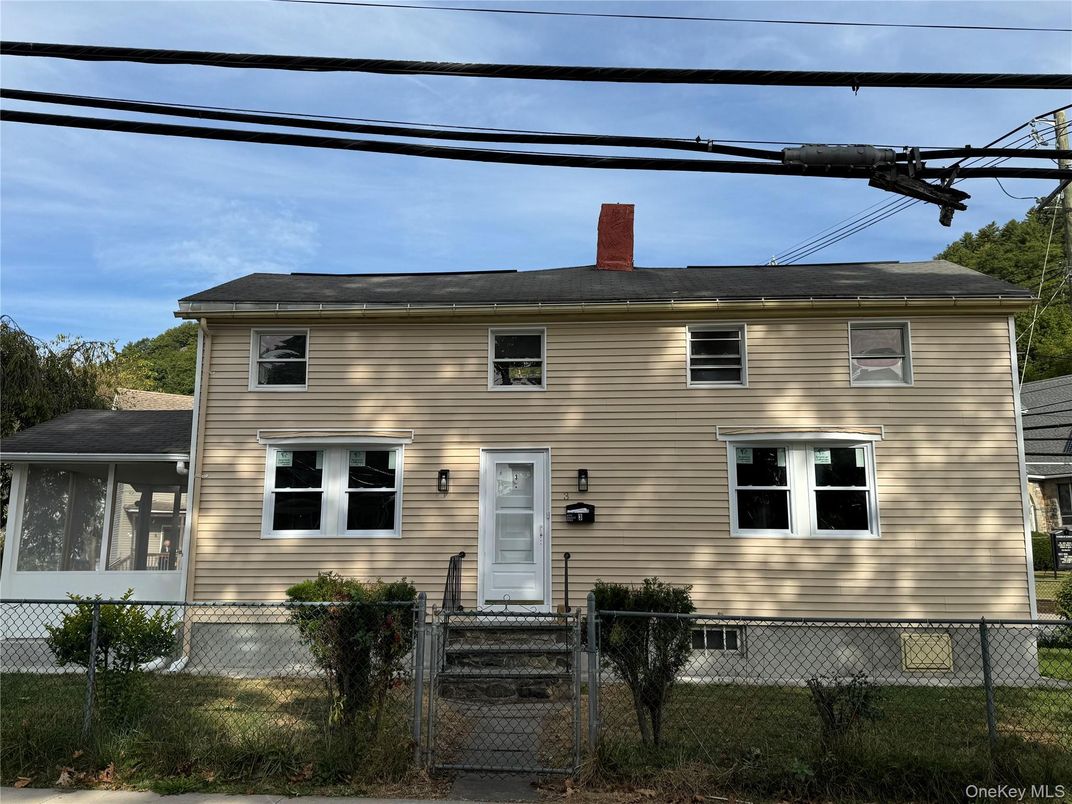 Exterior, Facade, Georgian